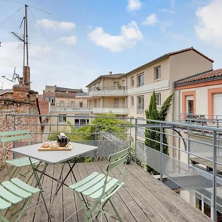 Terrasse Riquet - En Plein Coeur De *