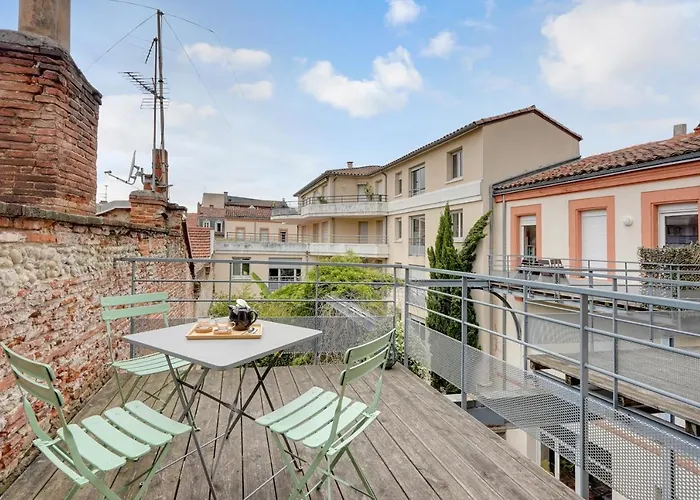 Terrasse Riquet - En Plein Coeur De *